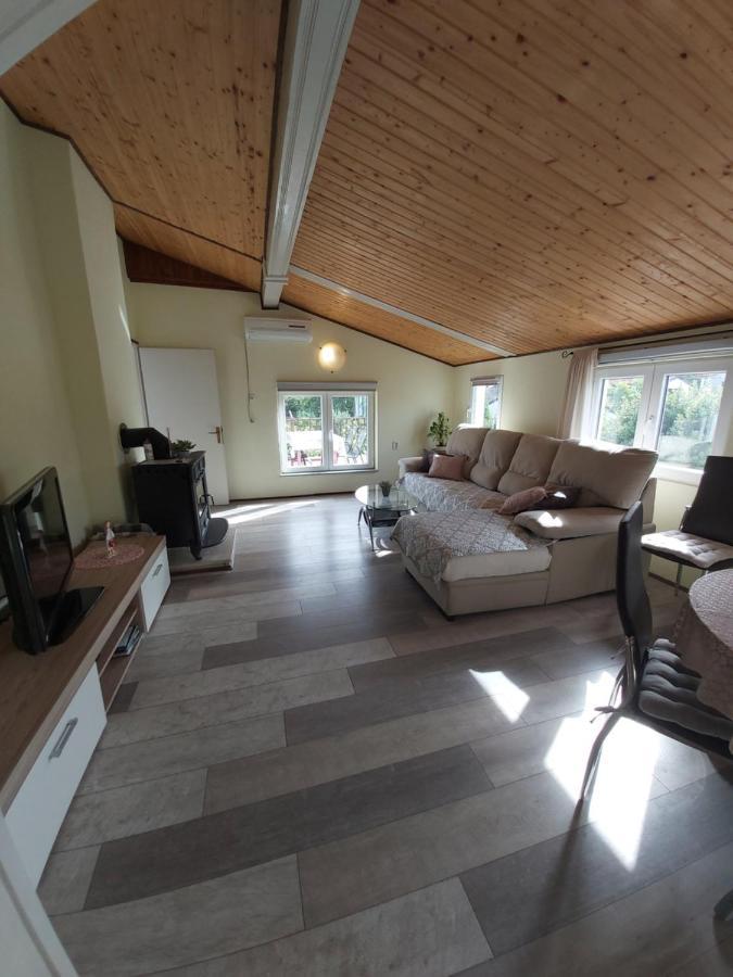 Apartment Malvina Mali Lošinj Buitenkant foto