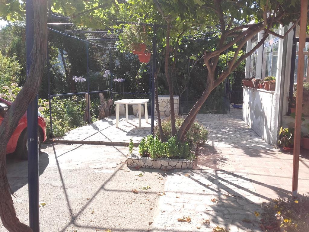 Apartment Malvina Mali Lošinj Buitenkant foto