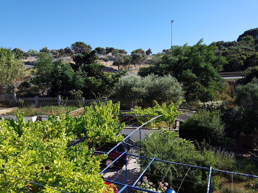 Apartment Malvina Mali Lošinj Buitenkant foto