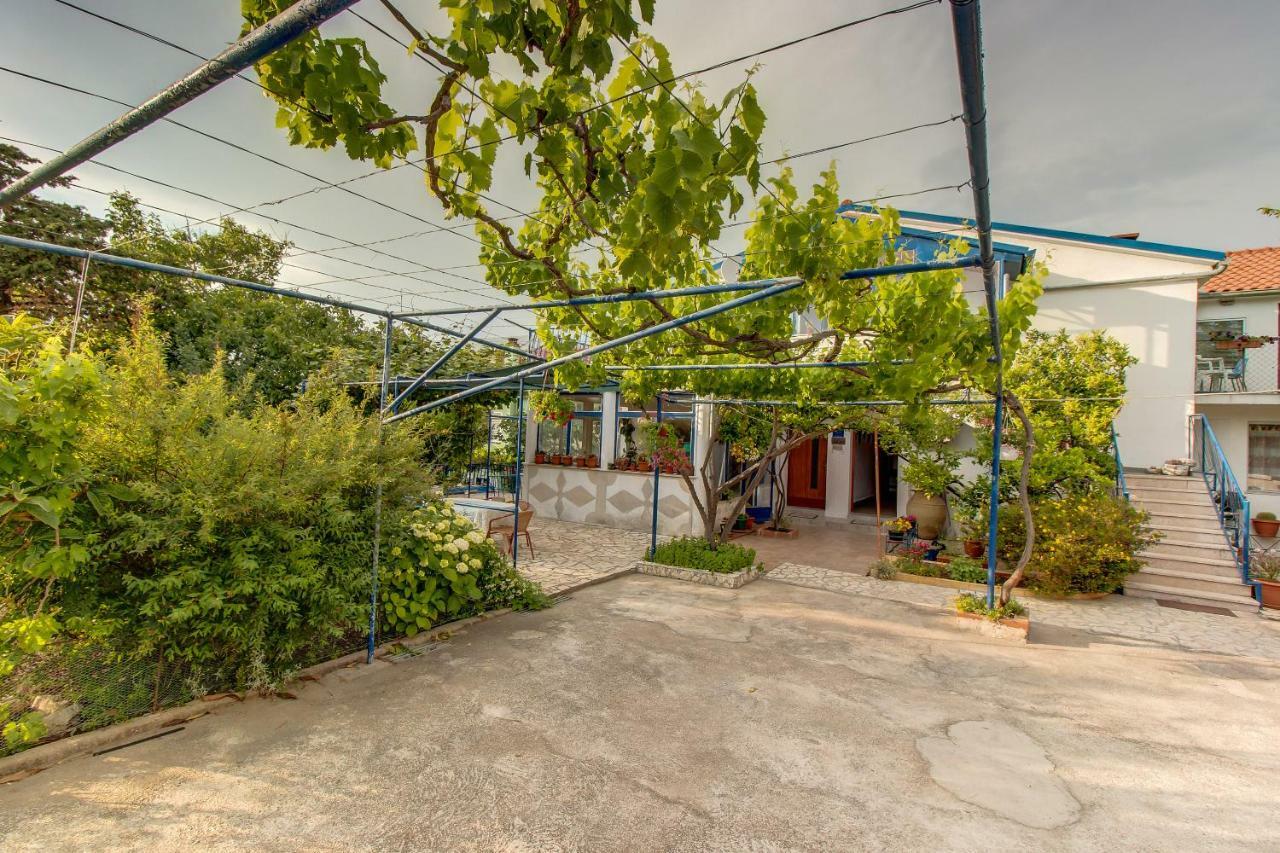 Apartment Malvina Mali Lošinj Buitenkant foto